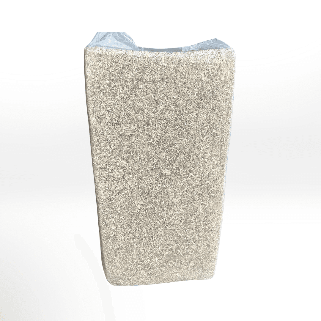 Natural Hemp Bedding – 33 lb Bag | Dust-Free, Highly Absorbent Animal Bedding